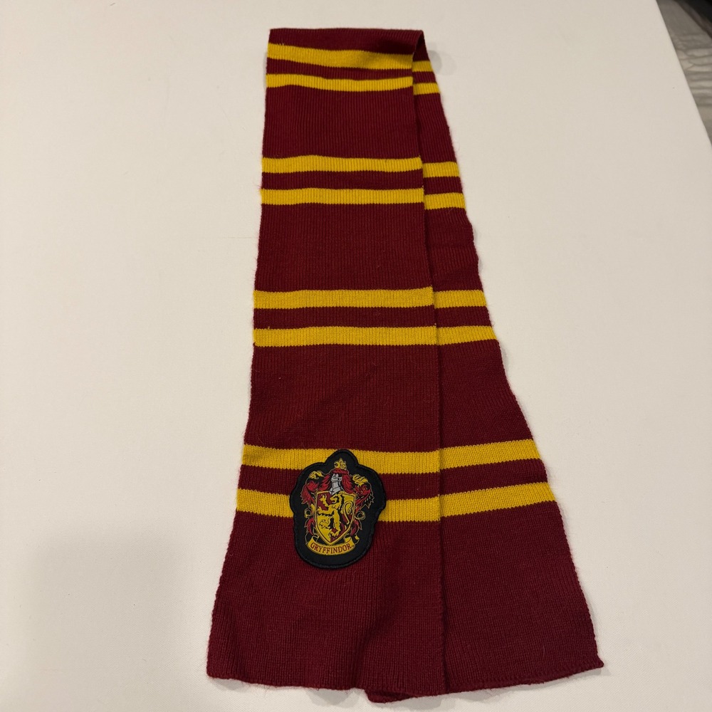 Harry Potter Gryffindor Scarf Burgundy Gold Striped Knit Wizarding World Cosplay